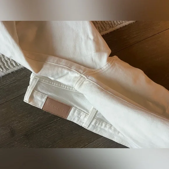 PISTOLA Cassie Crop Jeans - Picture 10 of 12